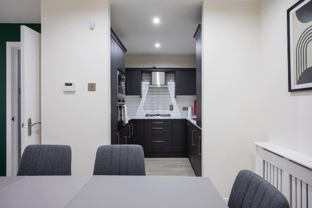 Luxury, Sleeps 6, City Centre بلفاست المظهر الخارجي الصورة